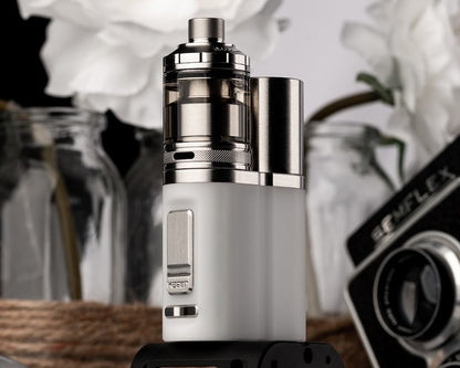 KASER K-SIDE DNA60C
凱散小組
(18650/18350+usb)